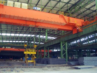 QD завод 90-тонний накладний кран